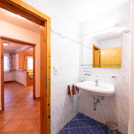Gaestehaus Strauss Apartament