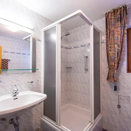 Gaestehaus Strauss Apartament