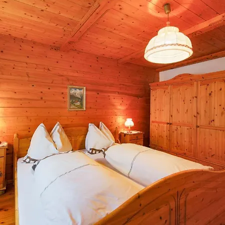 Gastehaus Strauss Seefeld in Tirol